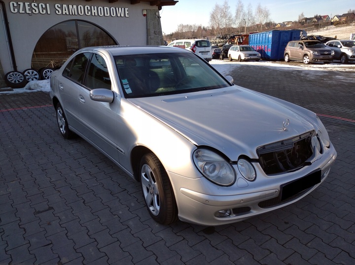 фото №1, Mercedes e-klasa w211 дверь перед правые c744