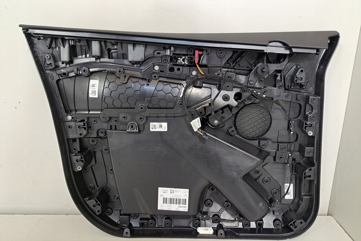 фото №14, Комплект сидений bmw 4 convertible g23, g83 5a1ca98 1.5l гибрид 2022