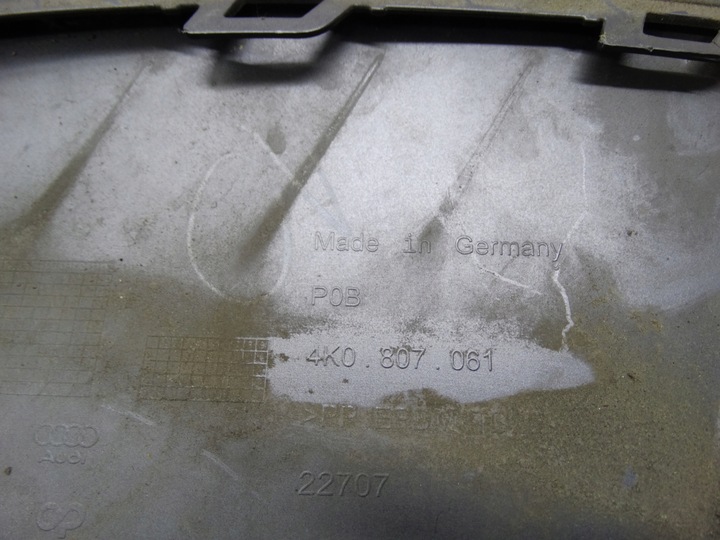 фото №14, Audi a6 c8 allraod 4k 18-23 спойлер бампера планка 4k0807733 оригінальна