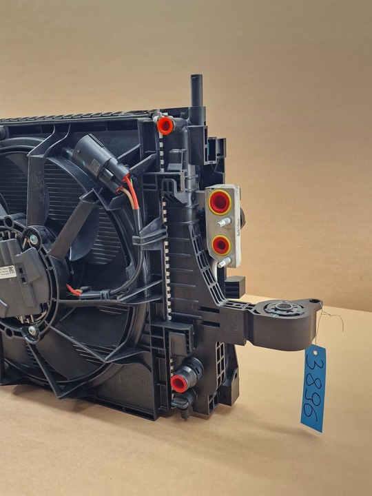 фото №3, Комплект радіатор вентилятори volvo xc40 c40 ec40 ex40 polestar 2 ev400