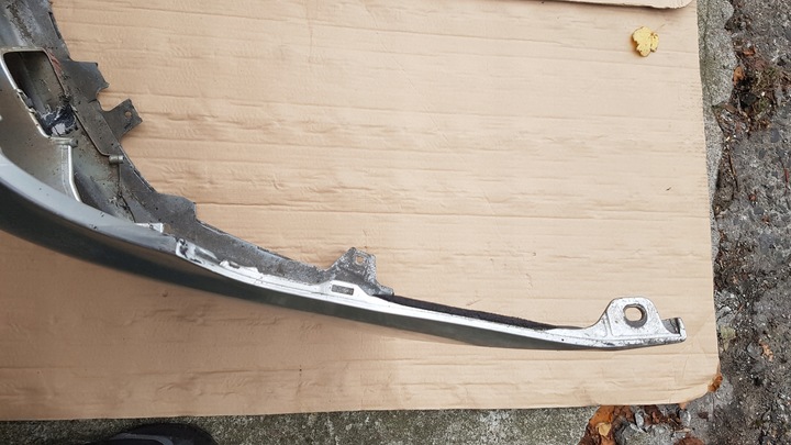 фото №7, Toyota corolla e12 04-06 бампер универсал sedan 1c0