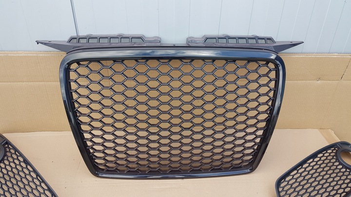 фото №7, Решётка радиатора решётка audi rs3 8p решётки s3 8p