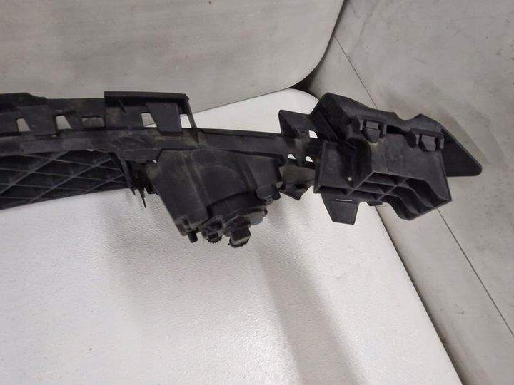 фото №12, Laguna iii gt решётка средняя нижняя решётка бампера перед передняя противотуманные фары