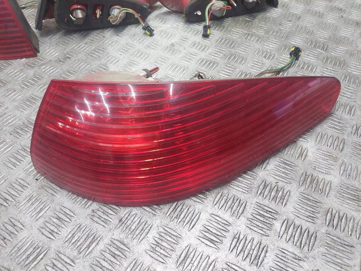 фото №7, Лампа правый + левый зад peugeot 607 i 2543g 2543d