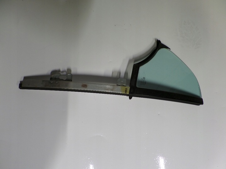 фото №1, Smart fortwo 450 скло двері права