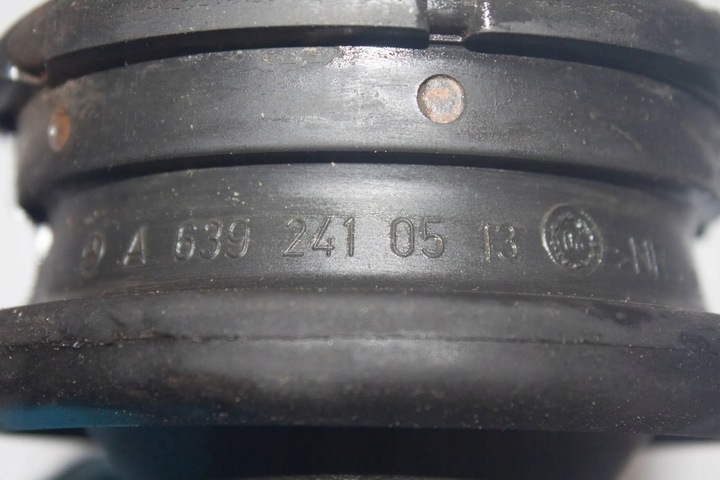 фото №10, Mercedes-benz vito viano w639 2007 кронштейны i лапы