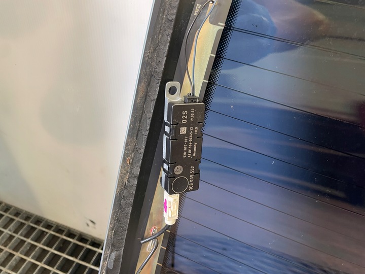 фото №10, Стекло задняя vw passat cc + усилитель 43r-000046 3c8035552 рестайлинг 12r.