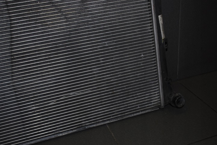 фото №5, Радіаторів води vw passat b6 2.0 tdi 3c0121253k