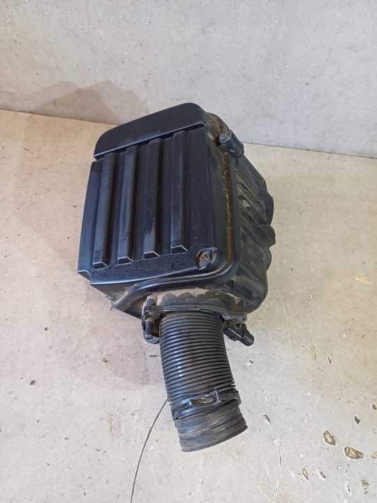 фото №1, Корпус фильтра воздуха vw golf 5 plus 2.0 fsi nr. 3c0129607s