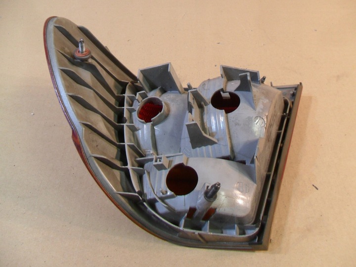 фото №11, Лампа задня ліва bmw e46 8364921