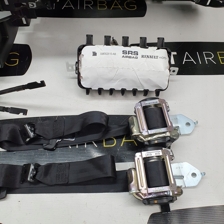 фото №10, Talisman панель консоль подушки ремни подушка безопасности