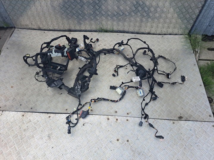 фото №11, Ford focus mk4 2.0 tdci установка камеры двигателя