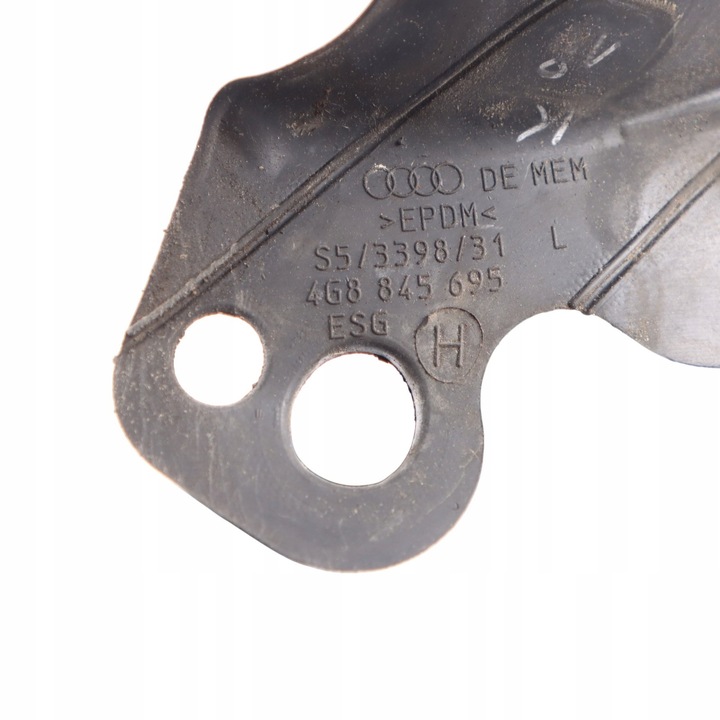 фото №10, Audi a7 4g прокладка стёкла дверь левых задних верхняя 4g8845695h