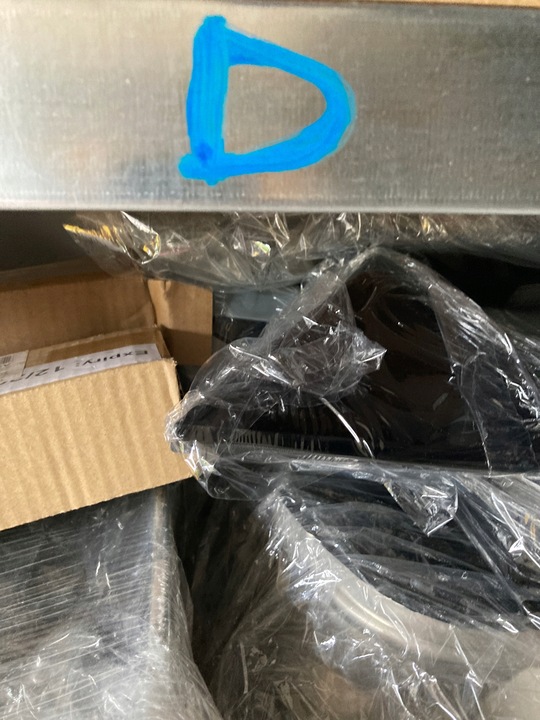 фото №14, Toyota rav4 v планка крила зад праві 75605-42200