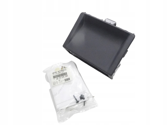 фото №1, Рамка радіо 1 din renault espace 3 оригінальний номер 6025308713