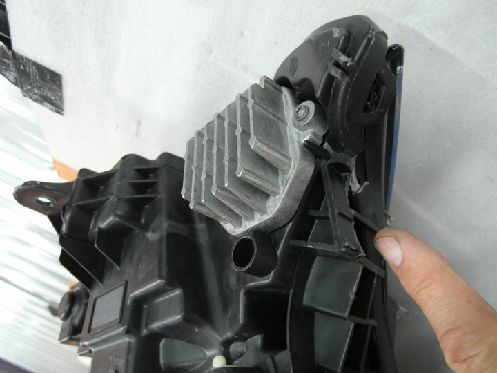 фото №8, Volvo xc90 ii рестайлінг midled лампа передня права