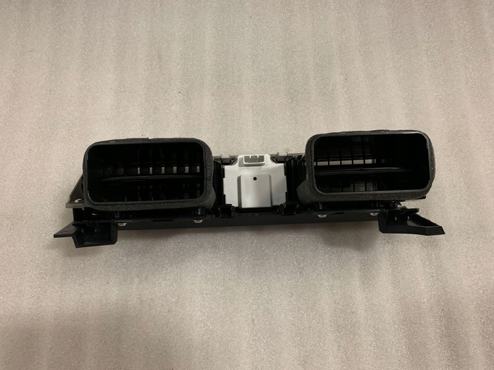 фото №7, Lexus is iii xe30 насадки / ґрати середнього повітропровід панелі розподільчої