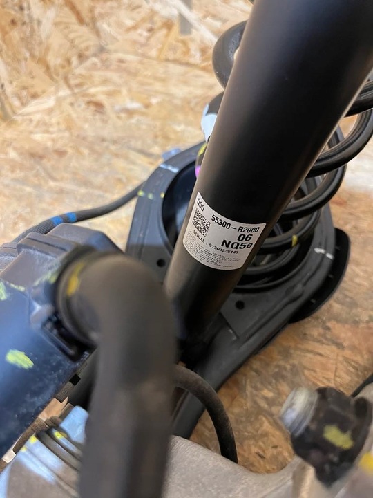 фото №16, Підвішування праві зад поворотна опора амортизатор важіль kia sportage v 0km 23r