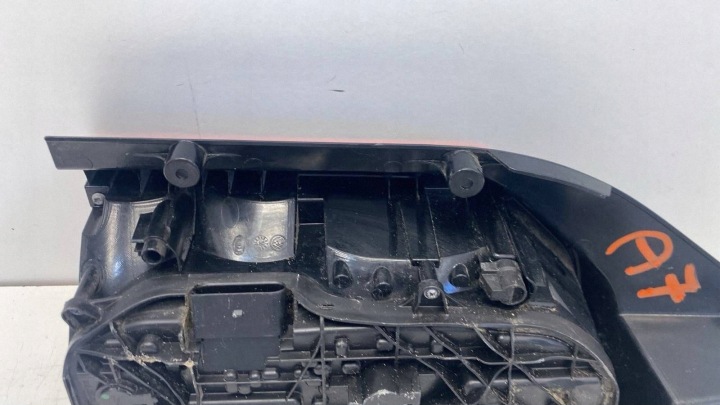 фото №8, Volkswagen vw t6 multivan 7e0 фара левая задняя зад 15-19 7e0945095ad