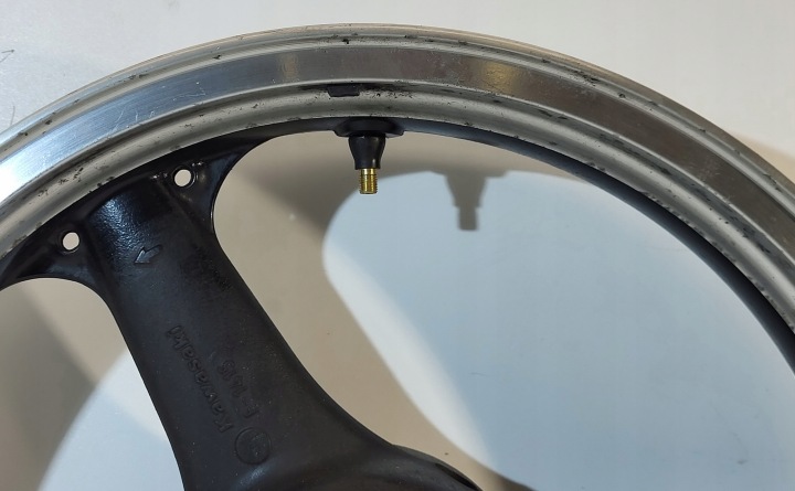 фото №10, Диск перед 17" x 3,50" kawasaki z1000 з 1000 2003-2006r