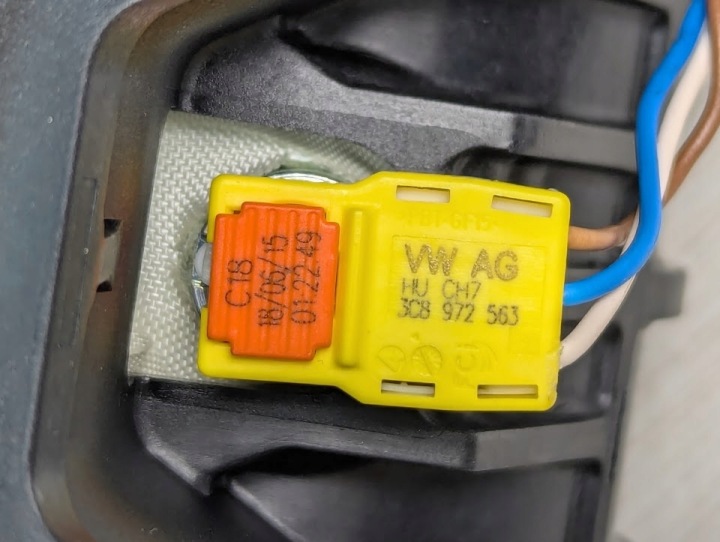 фото №8, Подушка подушка пассажира volkswagen passat b8 3g0880204d