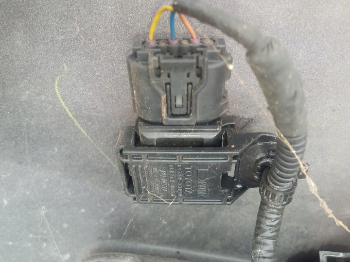 фото №15, Toyota prius iii 09-11 бампер перед колір червоний 3r3