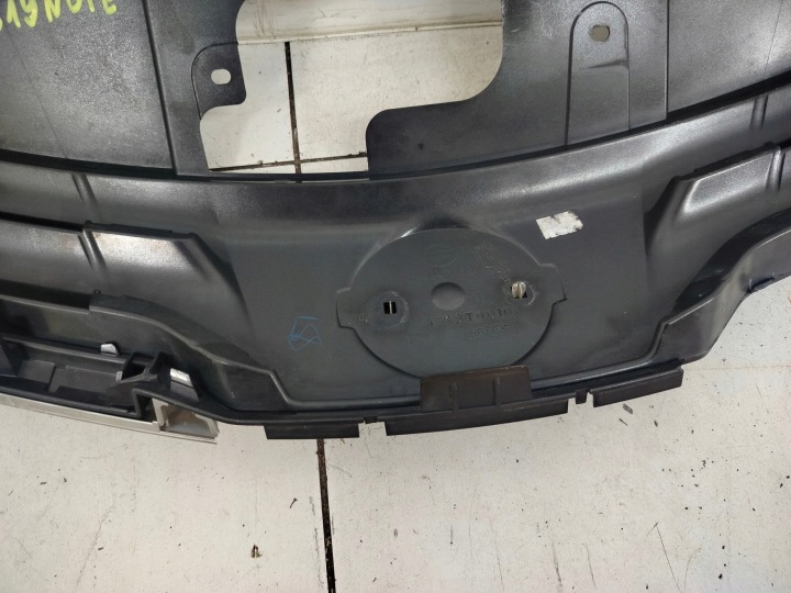 фото №10, Nissan note e11 рестайлінг 09r- решітка радіатора 62310bh00h