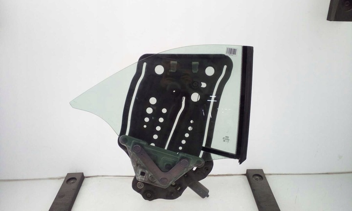 фото №1, Стекло левая задняя audi a5 cabrio 2009- оригинальная