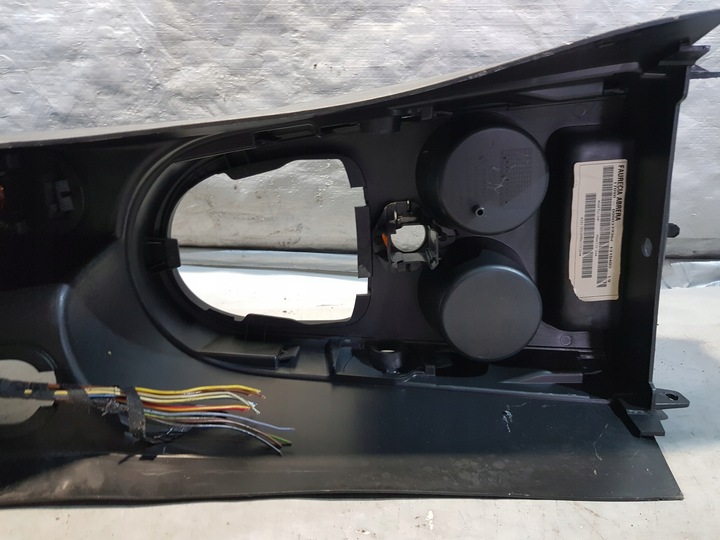 фото №13, Туннель средний подлокотник seat altea оригинальный номер 5p0864251b