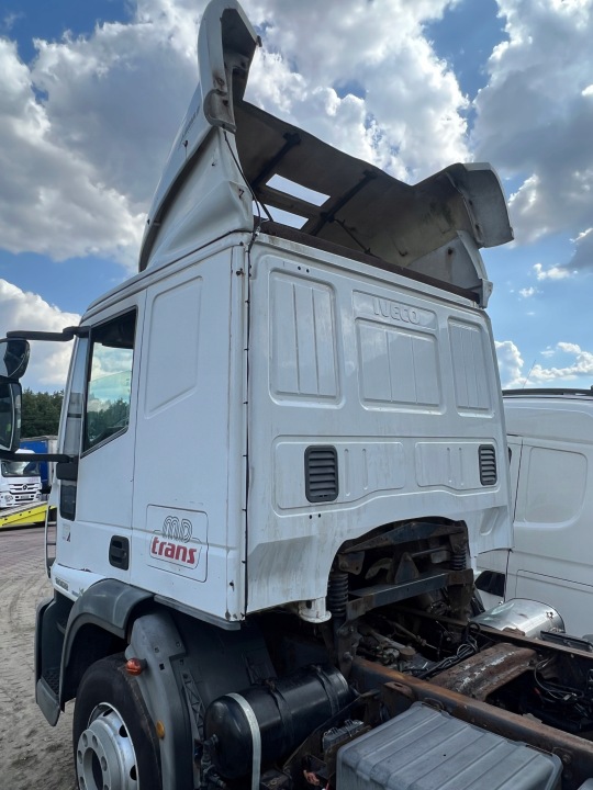 фото №4, Кабина голый каркас sypialna iveco eurocargo