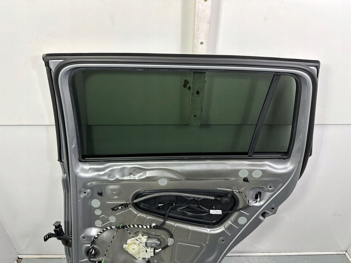 фото №16, Volkswagen tiguan allspace 2019 зад сторона права двері задні 5nn833056f