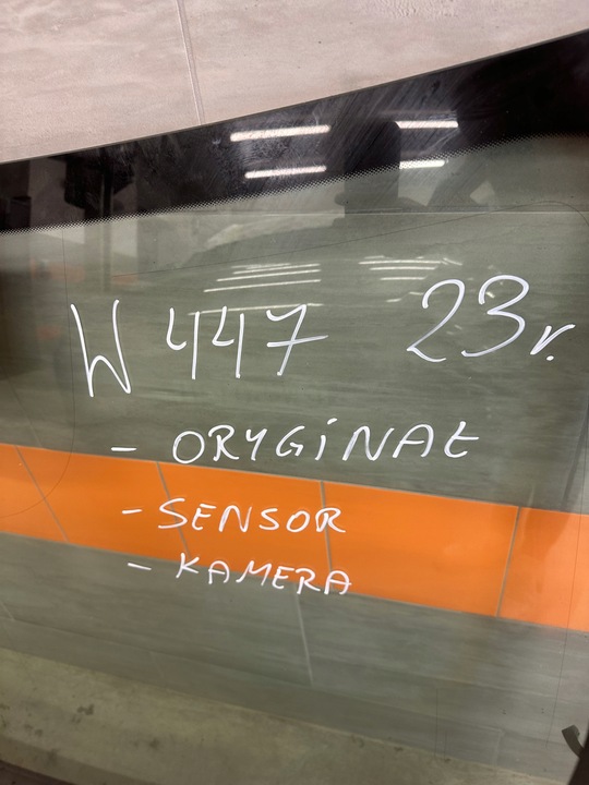 фото №9, Стекло лобовое mercedes v класс w447 идеальная оригинал 23r датчик камера