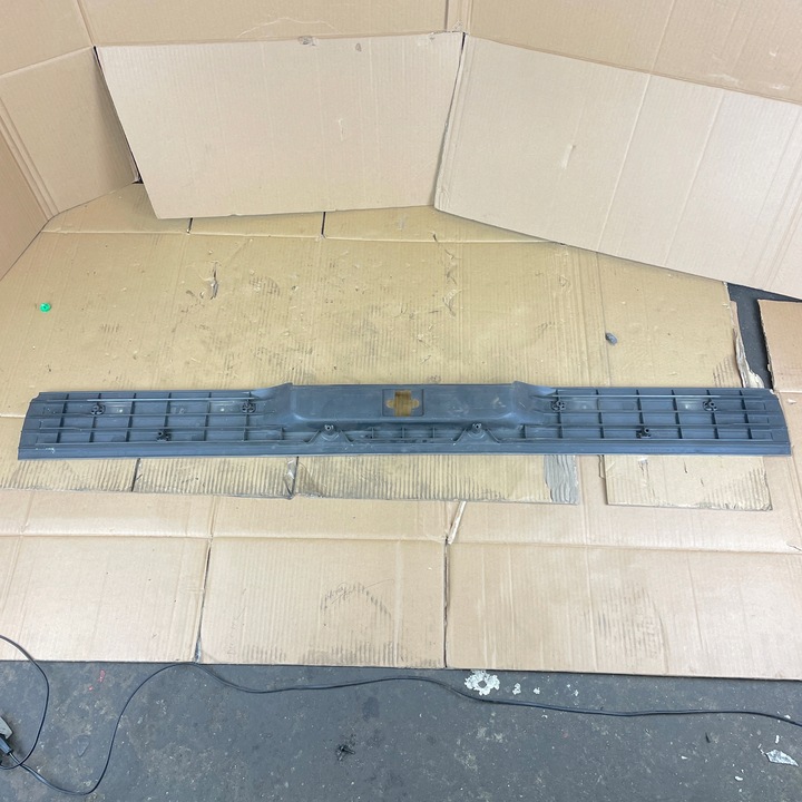 фото №9, Планка накладка пороговая градус багажника обивка mercedes w639 viano