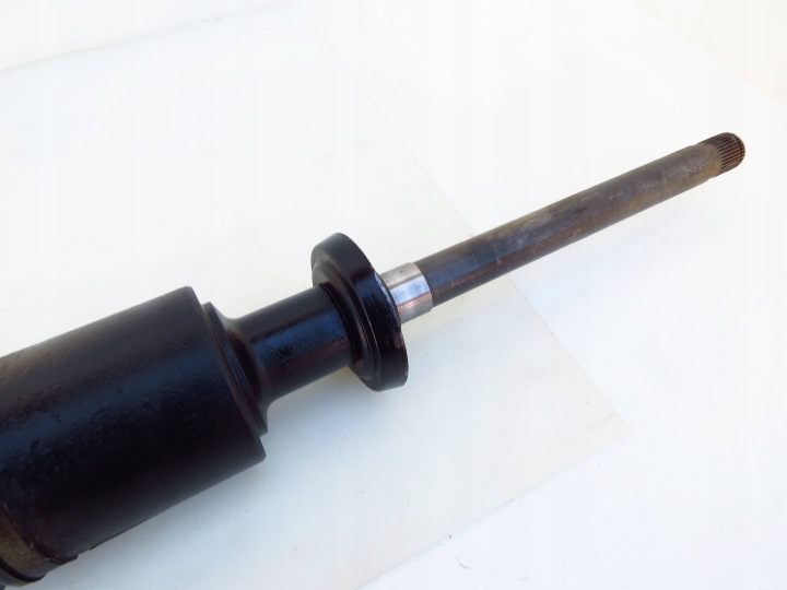 фото №13, Полуось права зад задняя 68257065aa jeep cherokee kl v 14- 3.2 v6