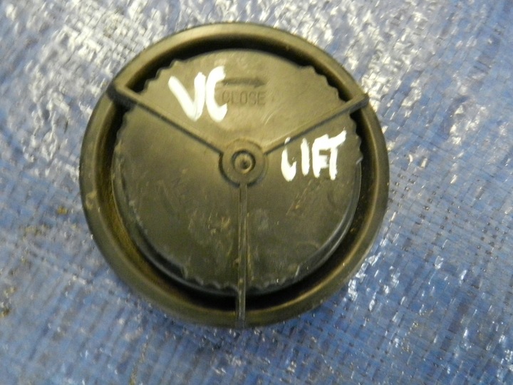 фото №1, Запчасти | vectra c заглушка фара лампы перед 89390686