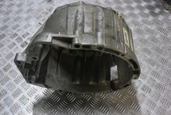фото №6, Корпус колокол коробки bmw e82 e88 e90 e91 e92 gm 6l45 w70815601 7576679