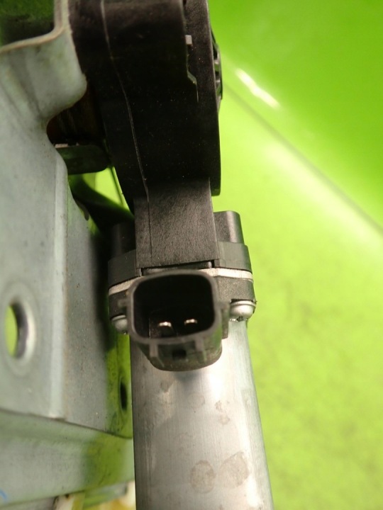 фото №8, Стеклоподъемник правый передний renault twingo iii 15r 807208353r a4537205200