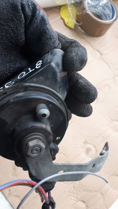 фото №7, A4 b8 s4 klaskon звуковой крепление правые перед