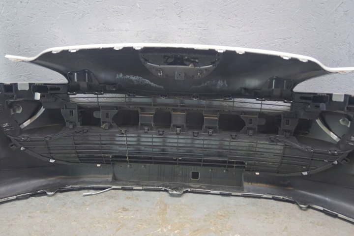 фото №15, Peugeot 308 i t7 бампер перед z2282