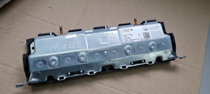 фото №12, A6 c7 4g s6 подушка подушка безопасности коленная 4g8880842a правая a7 4g