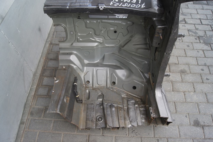 фото №6, Чверть праві перед leon iii 5f