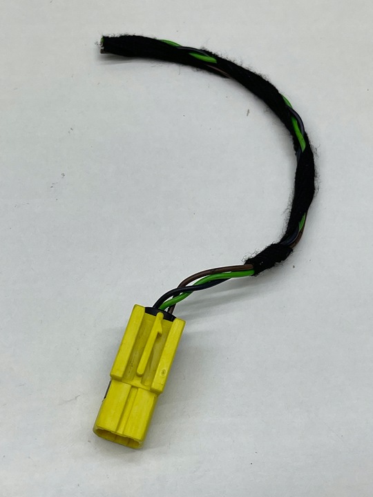 фото №8, Audi volkswagen seat skoda штекер разъём соединитель + шланг 4g0972783