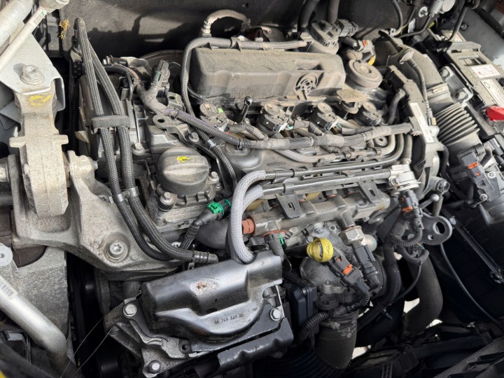 фото №13, Двигун opel vivaro dw10fddu