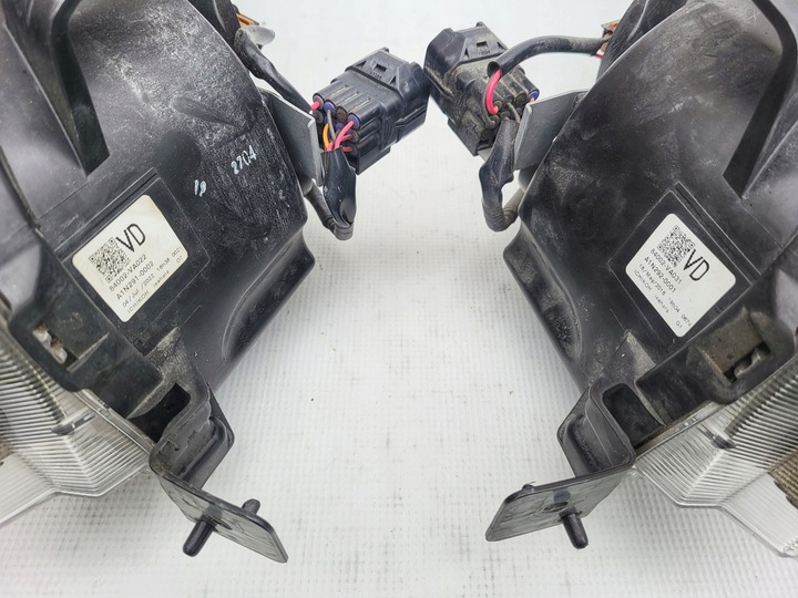 фото №11, Subaru impreza wrx / levorg bi- led комплектні l + p 84002-va022 84002-va031