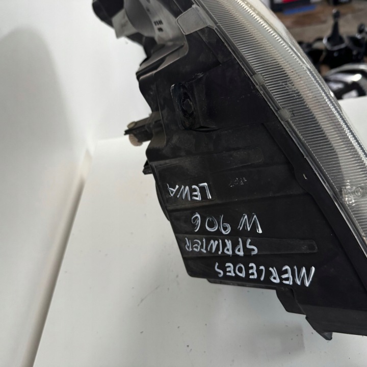 фото №6, Фара праве перед права передня mercedes sprinter 24738100