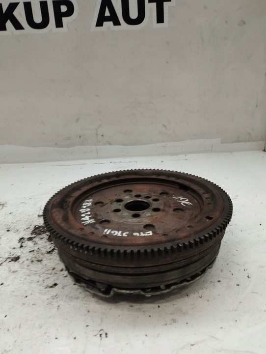 фото №5, Bmw e46 316ti n42b18a зчеплення комплектні двомасовий маховик диск притиск luk