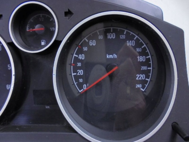 фото №9, Opel astra h 3 iii спідометр  прилади 1.3d 13251615