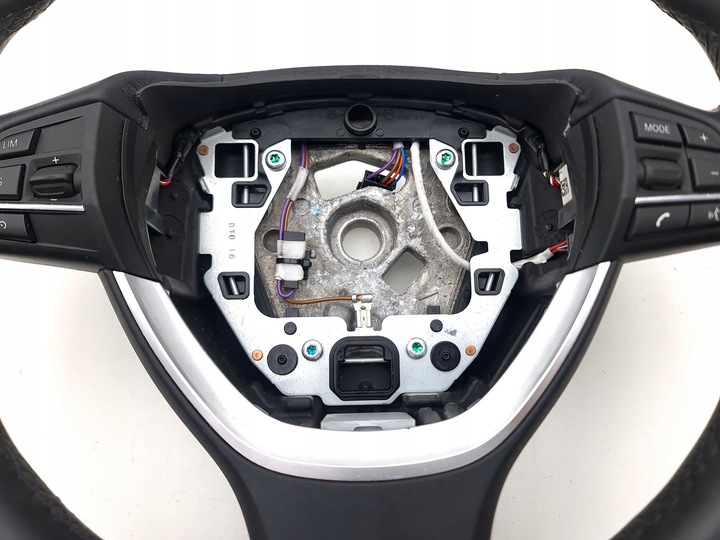 фото №13, Bmw 5 f10 f11 2012 руль