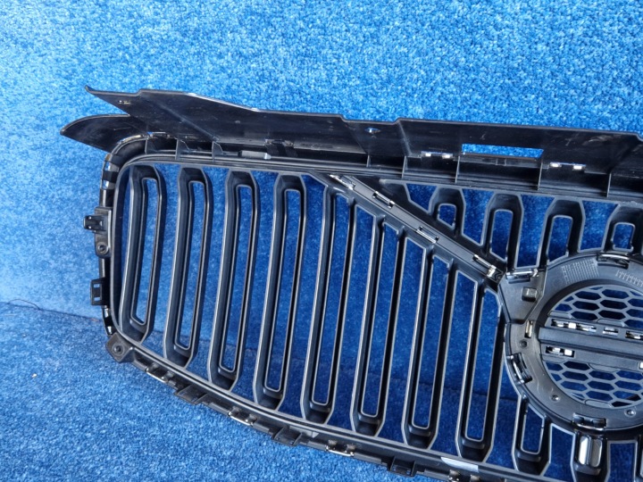 фото №11, Volvo xc60 xc 60 ii 17-21 решітка радіатора 31479494 31425537 опис