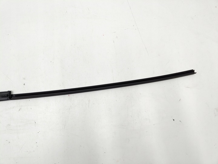 фото №7, Toyota оригінальний номер 75544-42010 планка прокладка дах